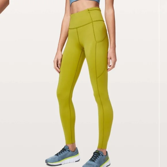 Lululemon Fast And Free Golden Lime Size 12 - Picture 1 of 6